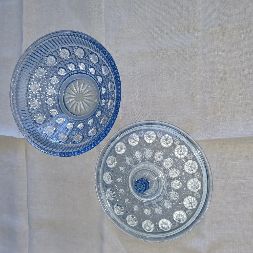 Vintage Federal Glass Windsor Button & Cane candy dish with lid - Picture 2 of 6